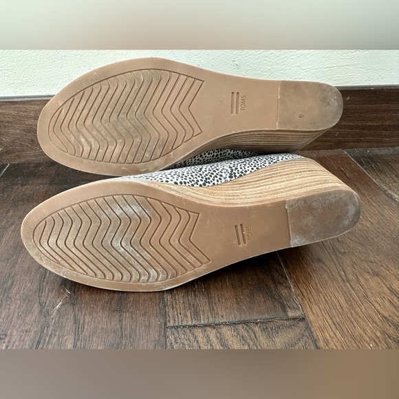 TOMS Kallie Suede Macadamia Ankle Boots- size 8.5 - Picture 6 of 6